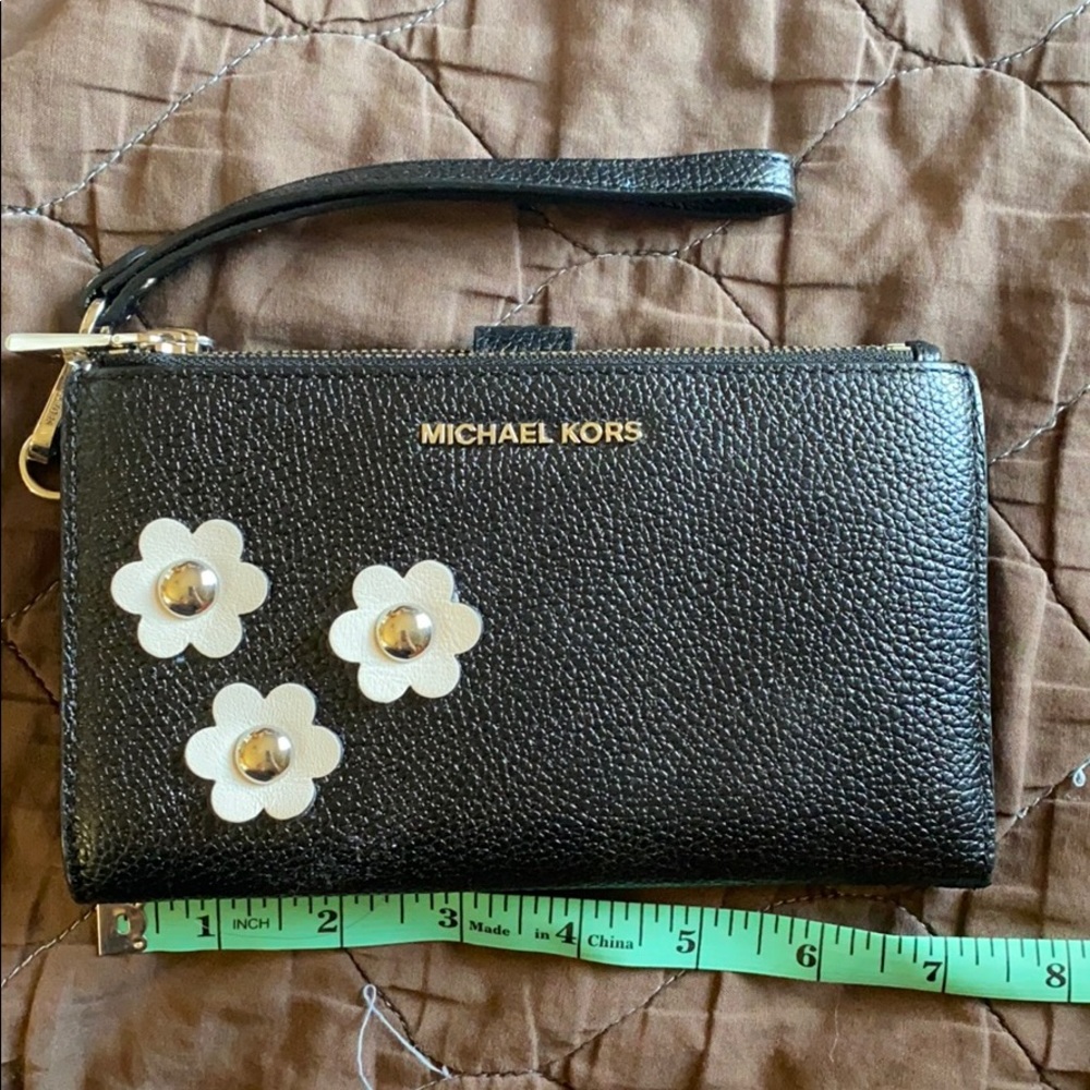 Michael Kors Multi Function Wallet/Cell Phone Case - image 1